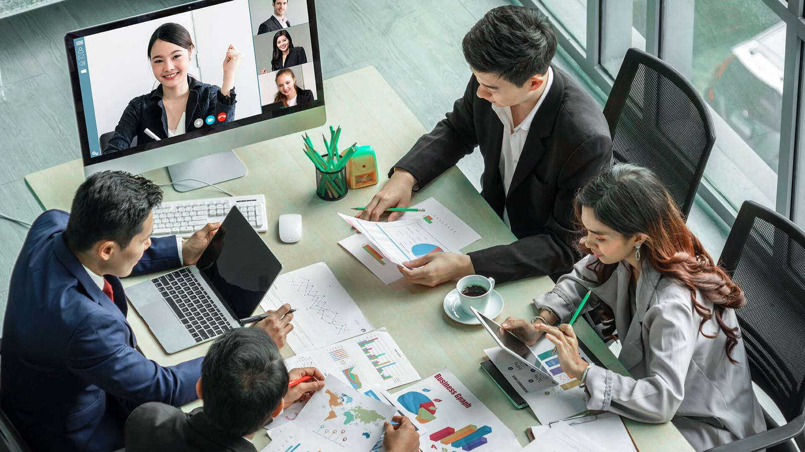 Maintain Clear Front Office Communication Channels