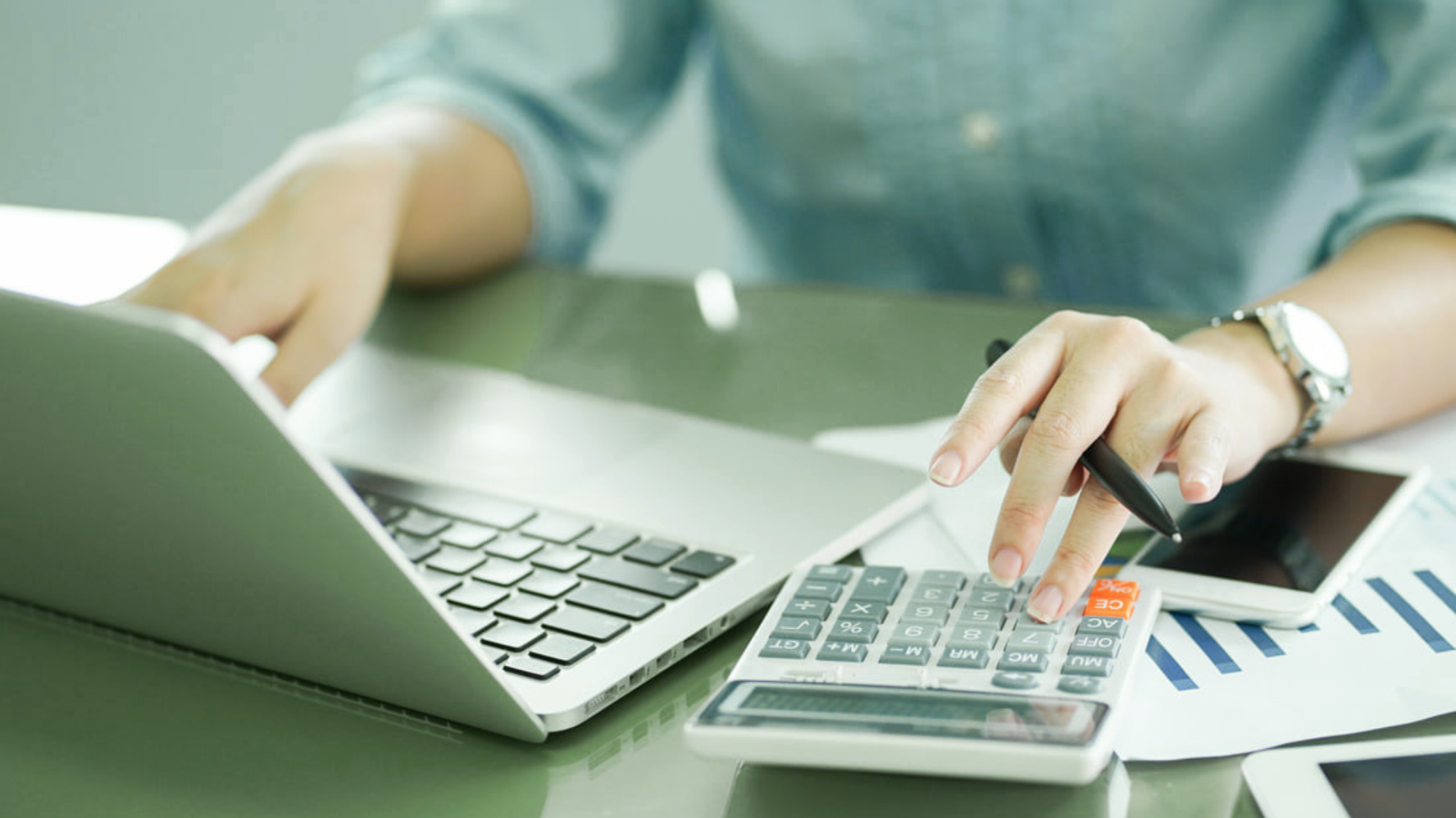 Reducing Administrative Workload with Outsourcing Payroll